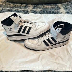 adidas Originals Forum Mid